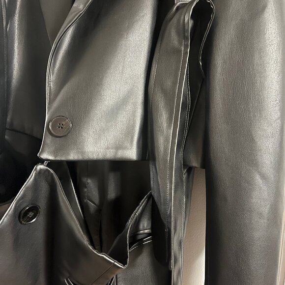 Mexican Designer vegan leather jacket - Picture 5 of 9